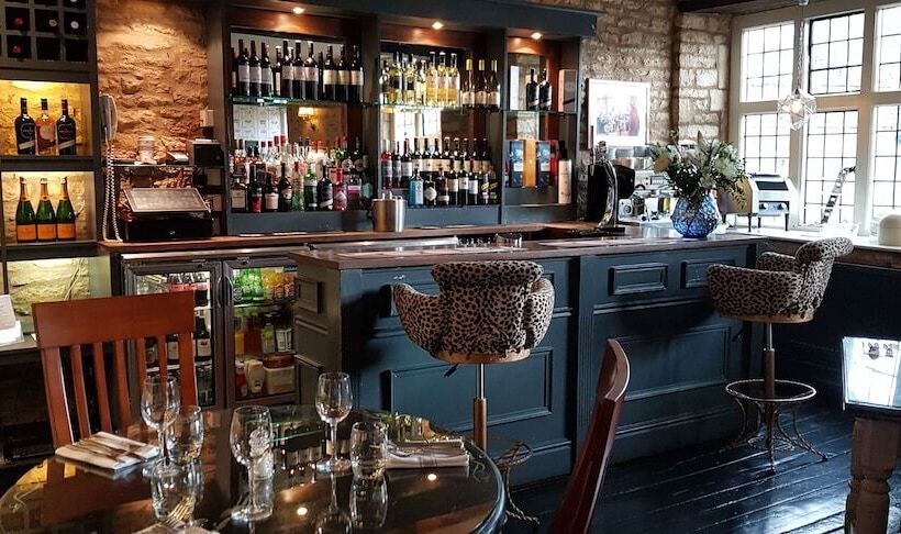 호텔 The Kings Arms