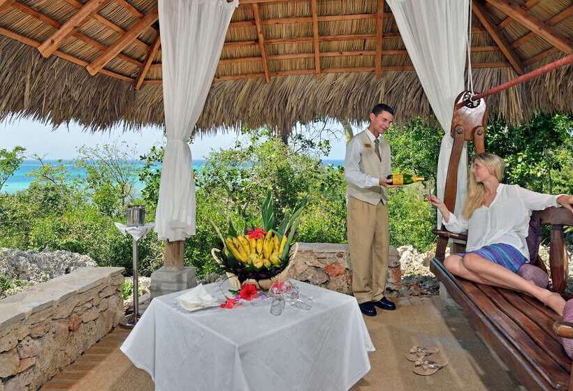 Paradisus Rio de Oro Resort & Spa