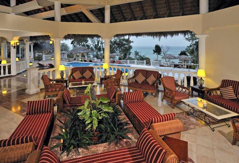 Paradisus Rio de Oro Resort & Spa