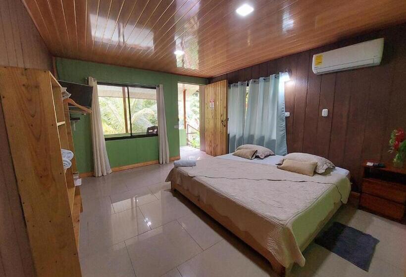 تختخواب و صبحانه Casa El Tortugo