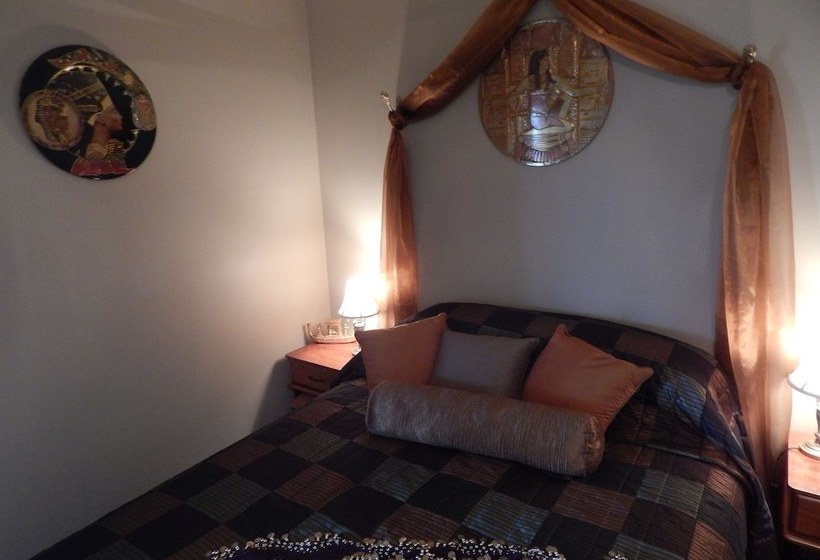 민박 R On The Downs Bnb & Spa Cottages