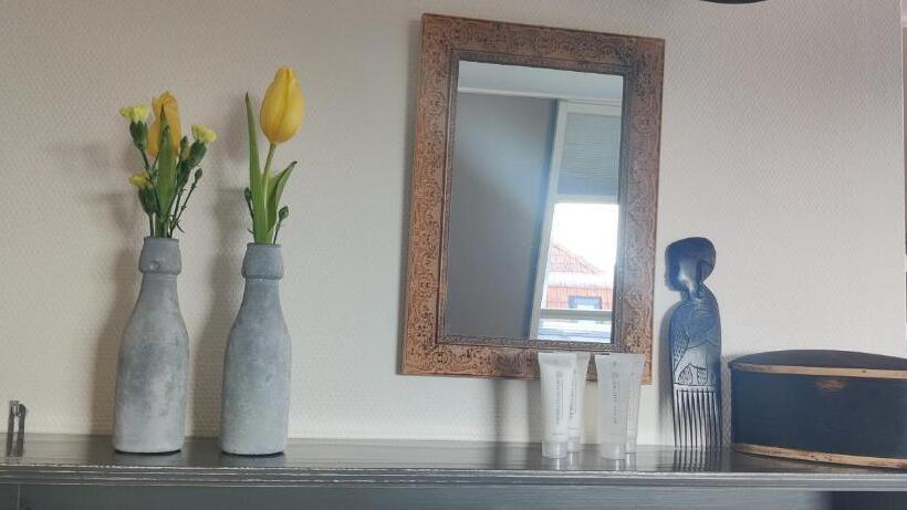 مبيت وإفطار Uit Alle Windstreken