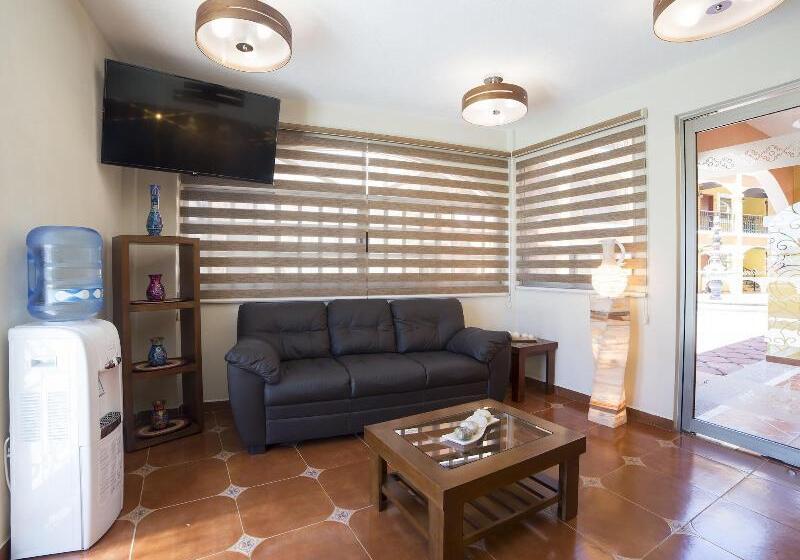 فندق Colonial Acopinalco Inn