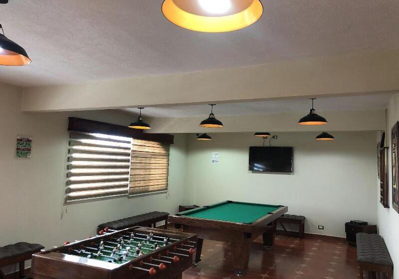 فندق Colonial Acopinalco Inn