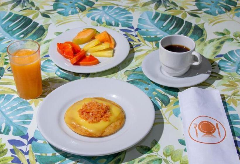 هتل Sabana Del Sinu By Geh Suites