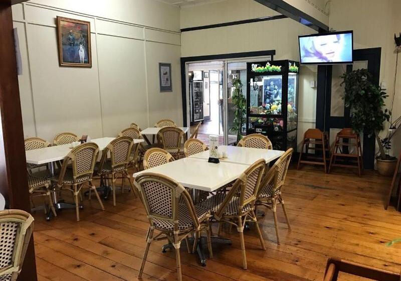 모텔 Exchange Hotel Toogoolawah