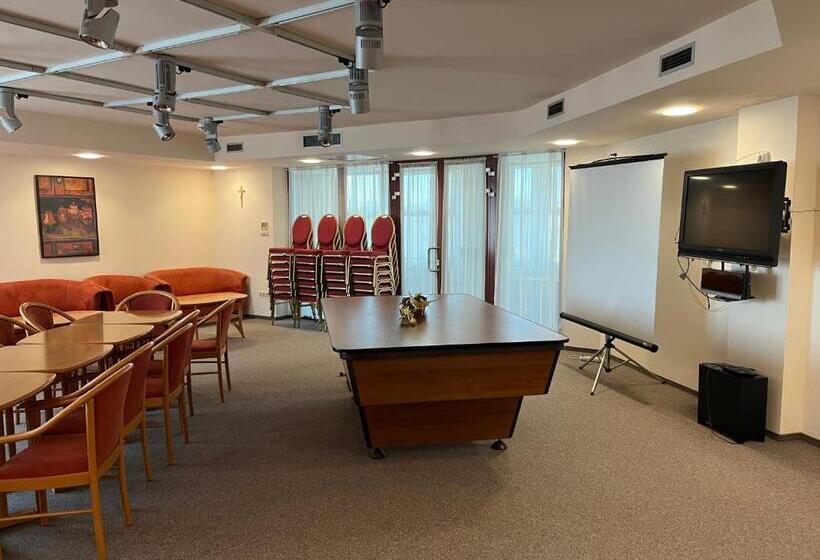 Отель Estella Superior