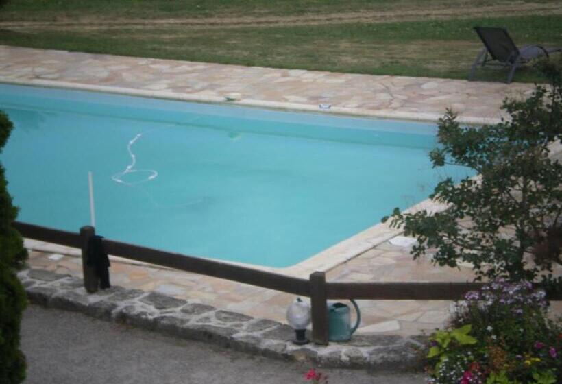 酒店 L'auberge Fleurie