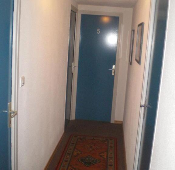 酒店 L'auberge Fleurie