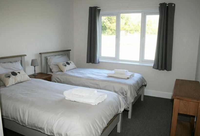 Gallops Farm Holiday Cottages