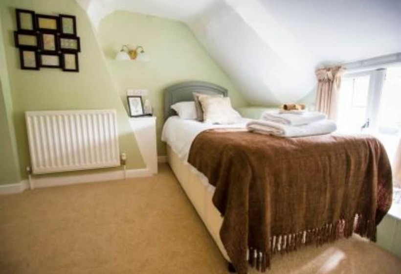 The Anvil Inn
