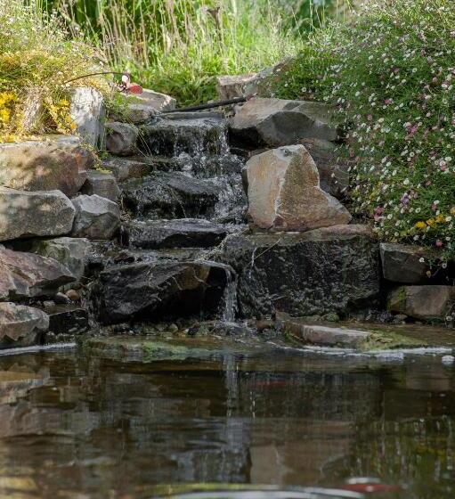 مبيت وإفطار Chateau Le Colombier