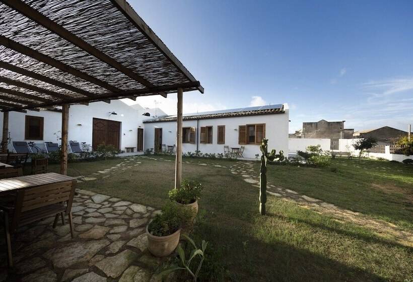مبيت وإفطار Stagnone Area Zero