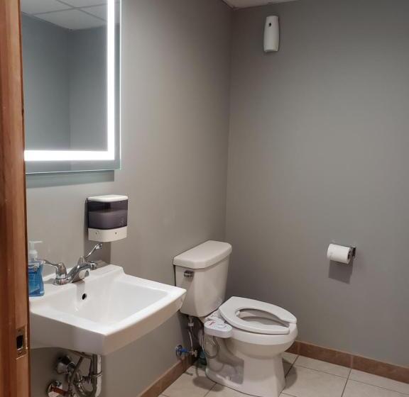 Hepworth Hostel