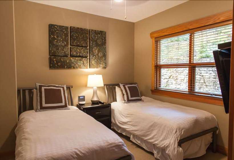 אתר נופש Carmel Beach Private Lodges