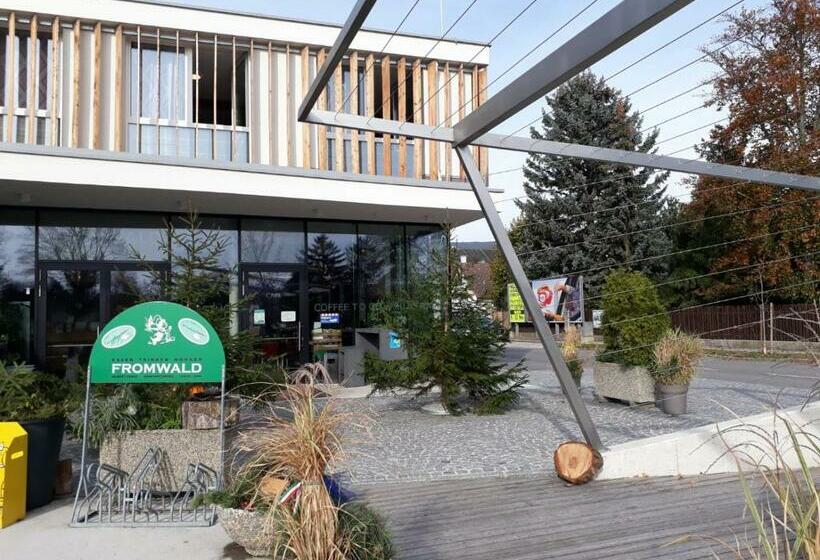 הוסטל Hubertushof Fromwald Hotel Und Gasthof