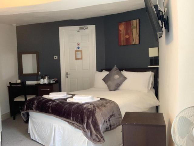 فندق صغير The Silverton Inn
