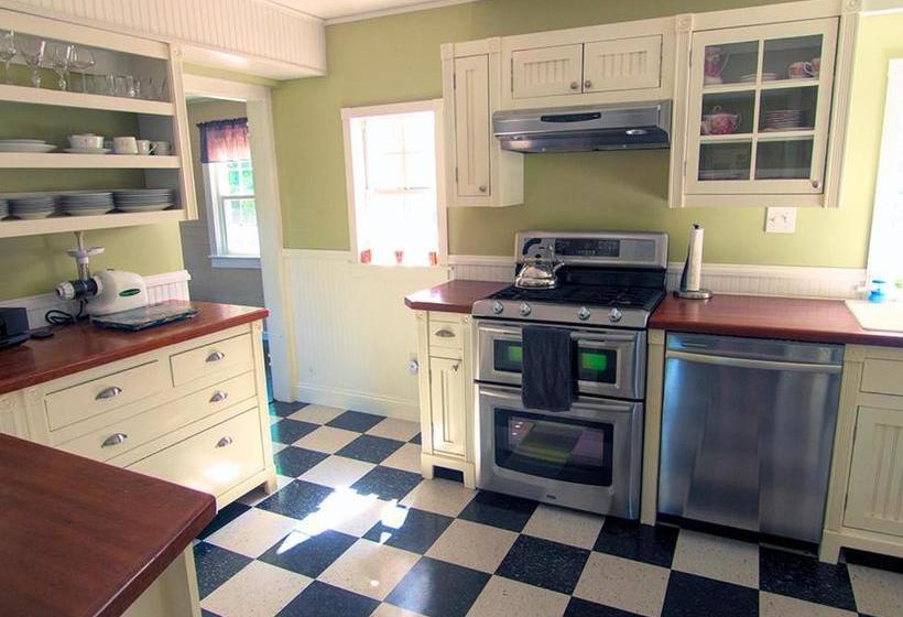 住宿加早餐  Foster's Bethel Beach Inn