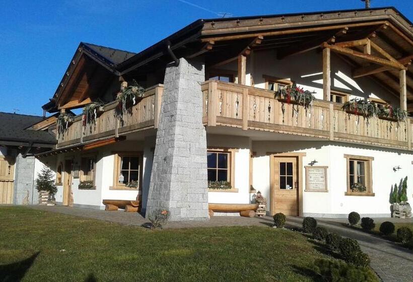 فندق Agriturismo Maso Grisun