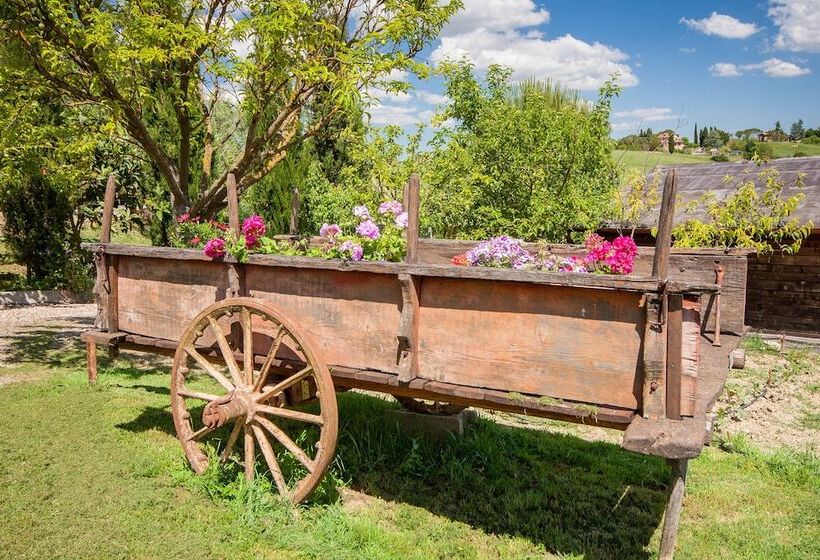فندق Agriturismo Podere Camollia