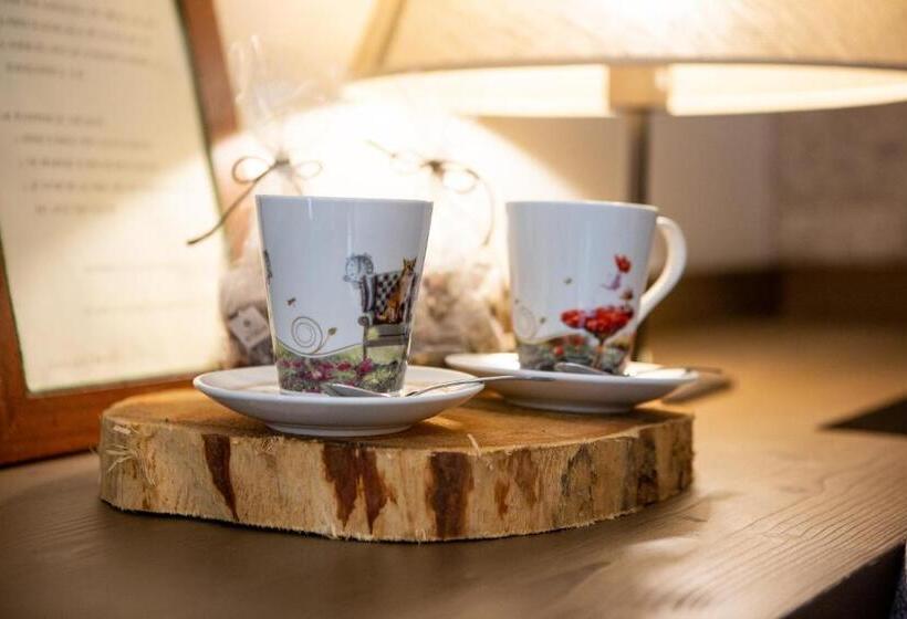 فندق Chalet Tovel   Mountain Lake