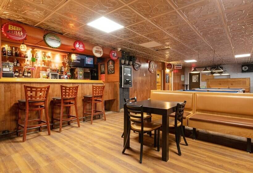 فندق على الطريق Beaverton On   Lake Simcoe