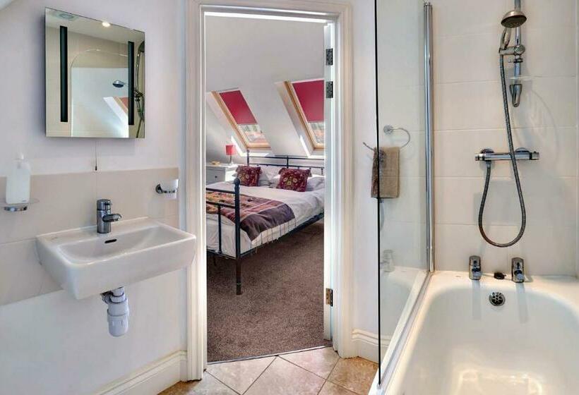 بنسيون Annapurna Guest House