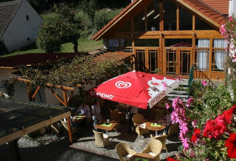 펜션 Landgasthof Schmid   Unterkunft & Restaurant
