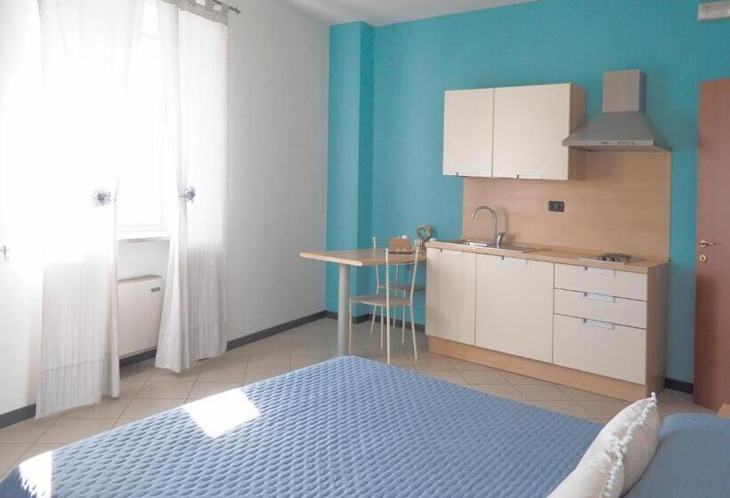 بنسيون Miniappartamenti, Camere Lanterna Blu