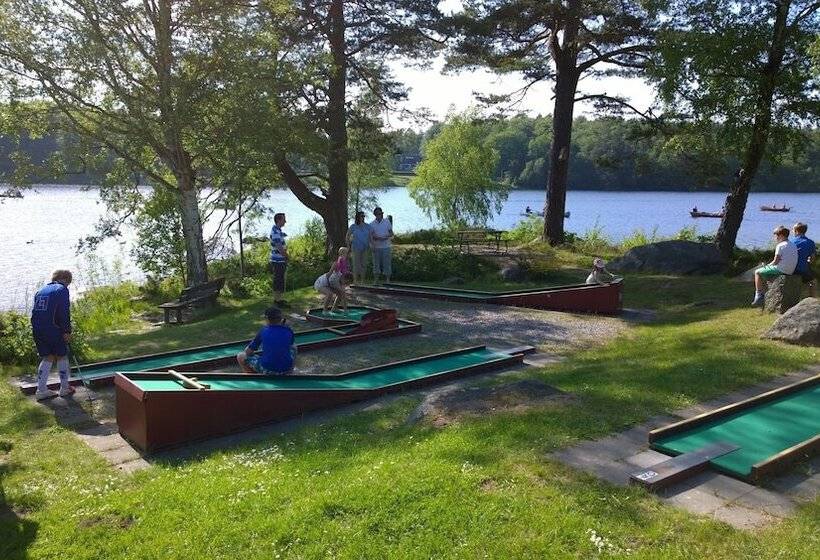استراحتگاه Långasjönäs Camping & Stugby