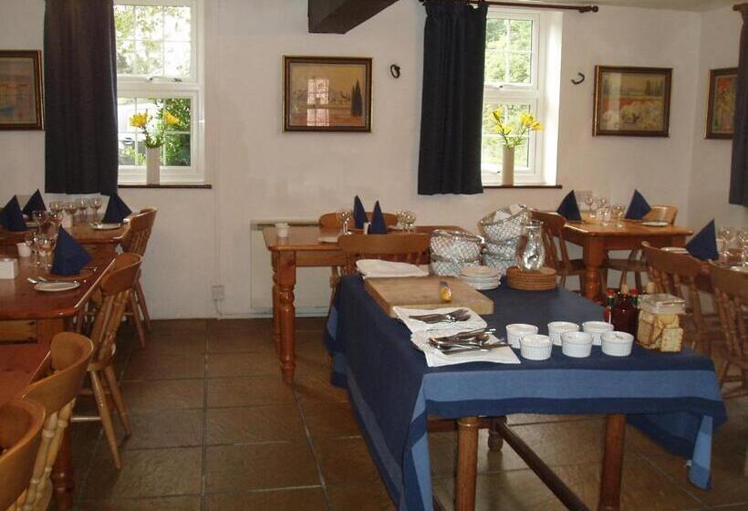 The Old Forge Seafood Restaurant And Bed And Breakfast
