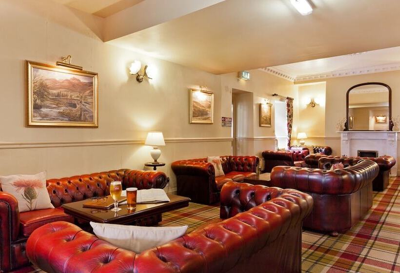 فندق Craig Manor