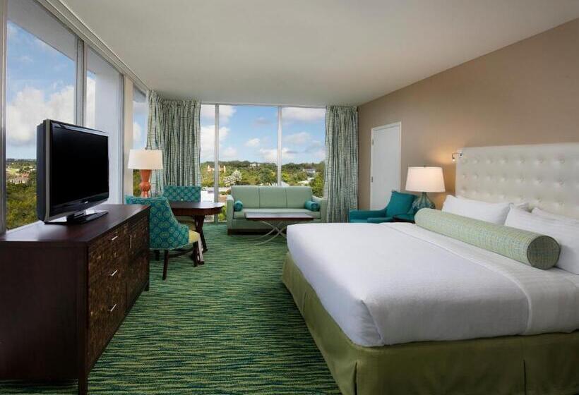 فندق Cirque St. Armands Beachside