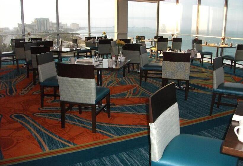 فندق Cirque St. Armands Beachside