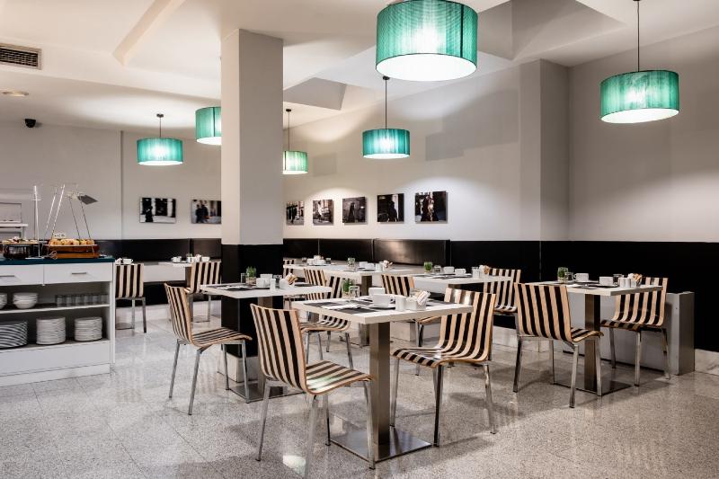 هتل Ikonik Plaza Mercado