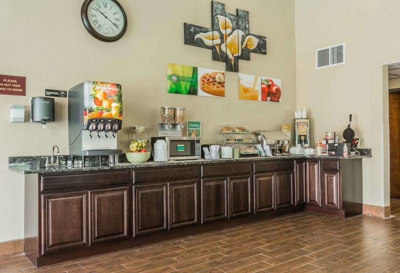 هتل Quality Inn & Suites Near Coliseum And Hwy 231 North