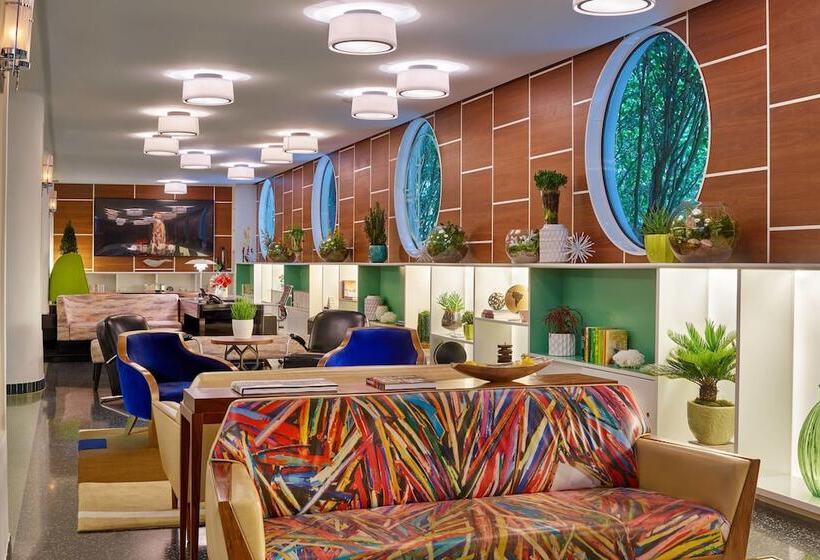 هتل Royal Palm South Beach Miami, A Tribute Portfolio Resort