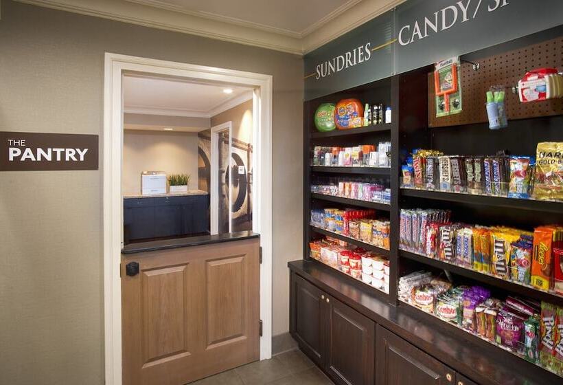 هتل Staybridge Suites Myrtle Beach Fantasy Harbour, An Ihg