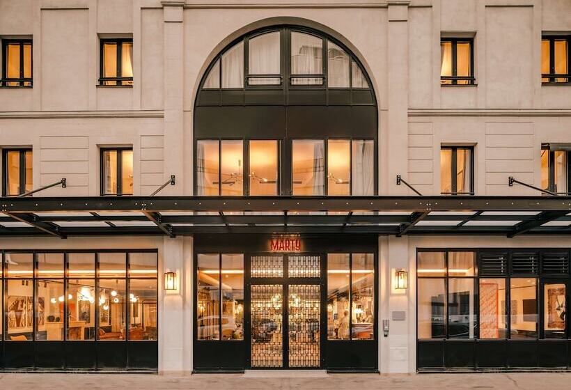 Marty Hotel Bordeaux - Tapestry Collection by Hilton