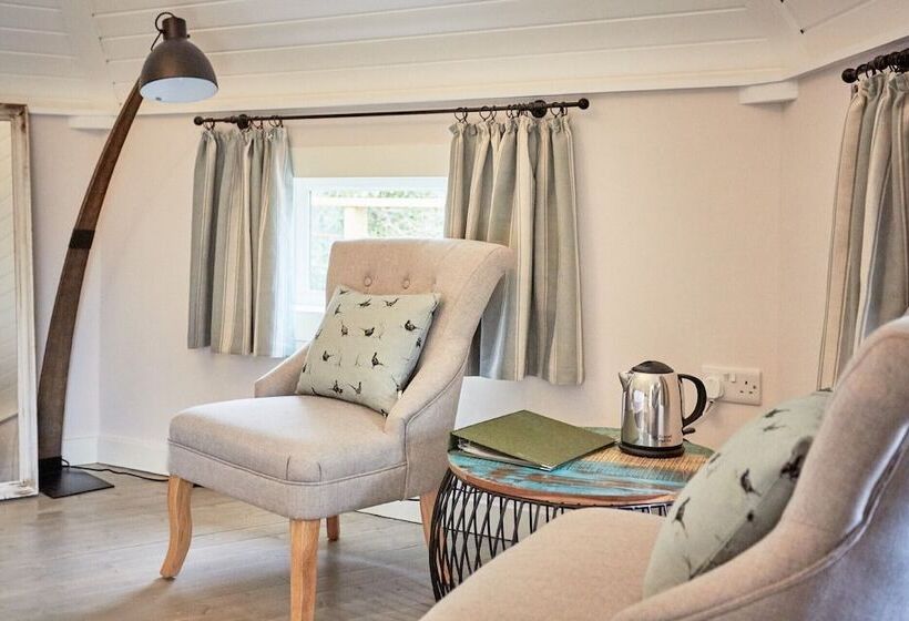 فندق صغير Riverside Inn, Aymestrey