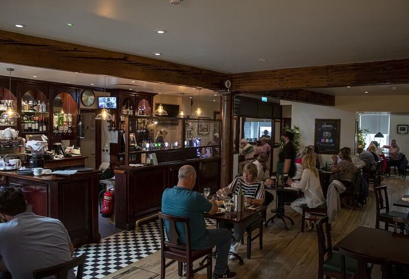 فندق صغير The Rostrevor Inn