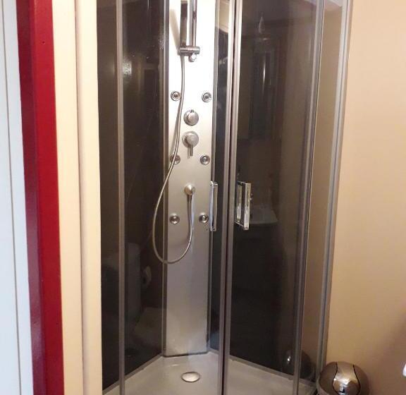 مبيت وإفطار Chambres D'hôtes Le Forgeron