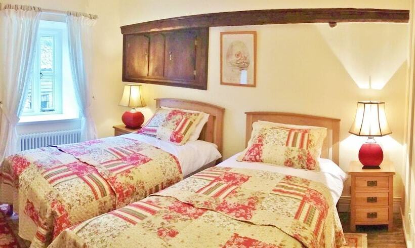 ベッドアンドブレックファースト The Firecat Country House Guesthouse