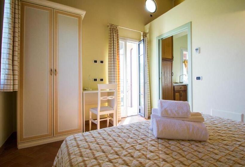 فندق Agriturismo Ada Musso Ss