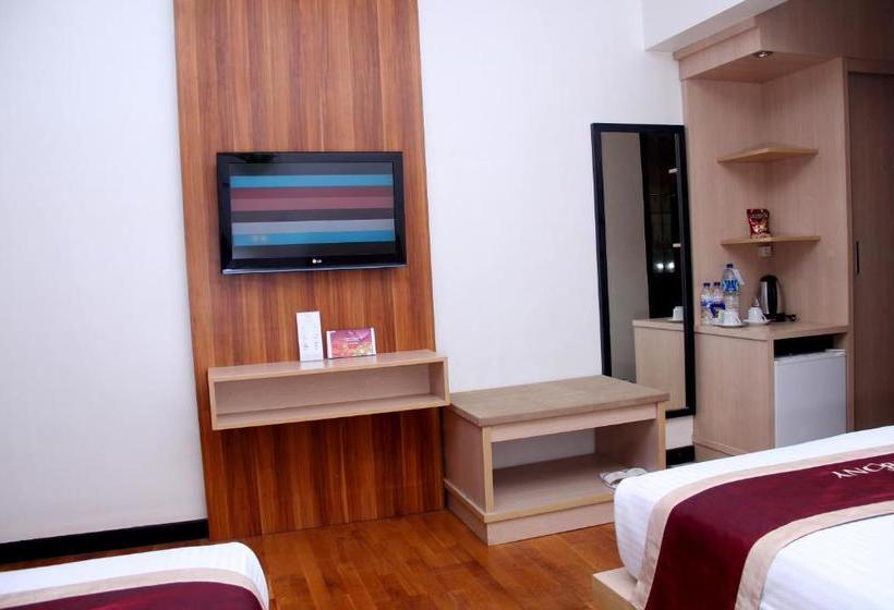 هتل Ebony Batulicin