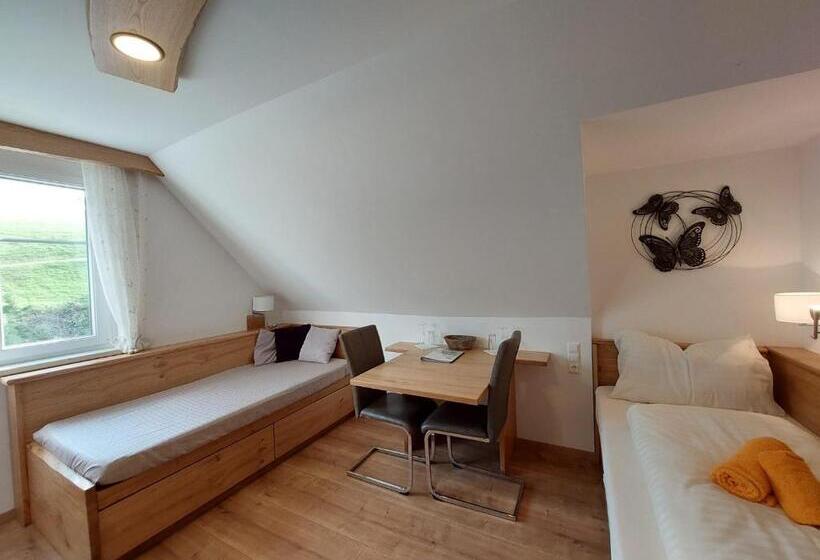 ホテル Gasthof Klug Zum Ehrensepp