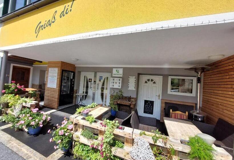 ホテル Gasthof Klug Zum Ehrensepp