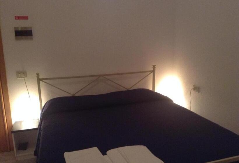 בית מלון כפרי La Rosa