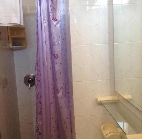 בית מלון כפרי La Rosa