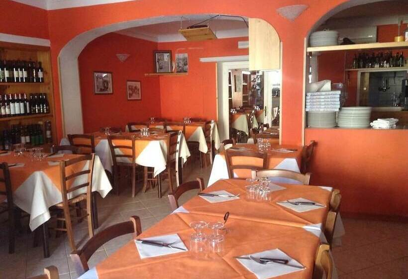 בית מלון כפרי La Rosa